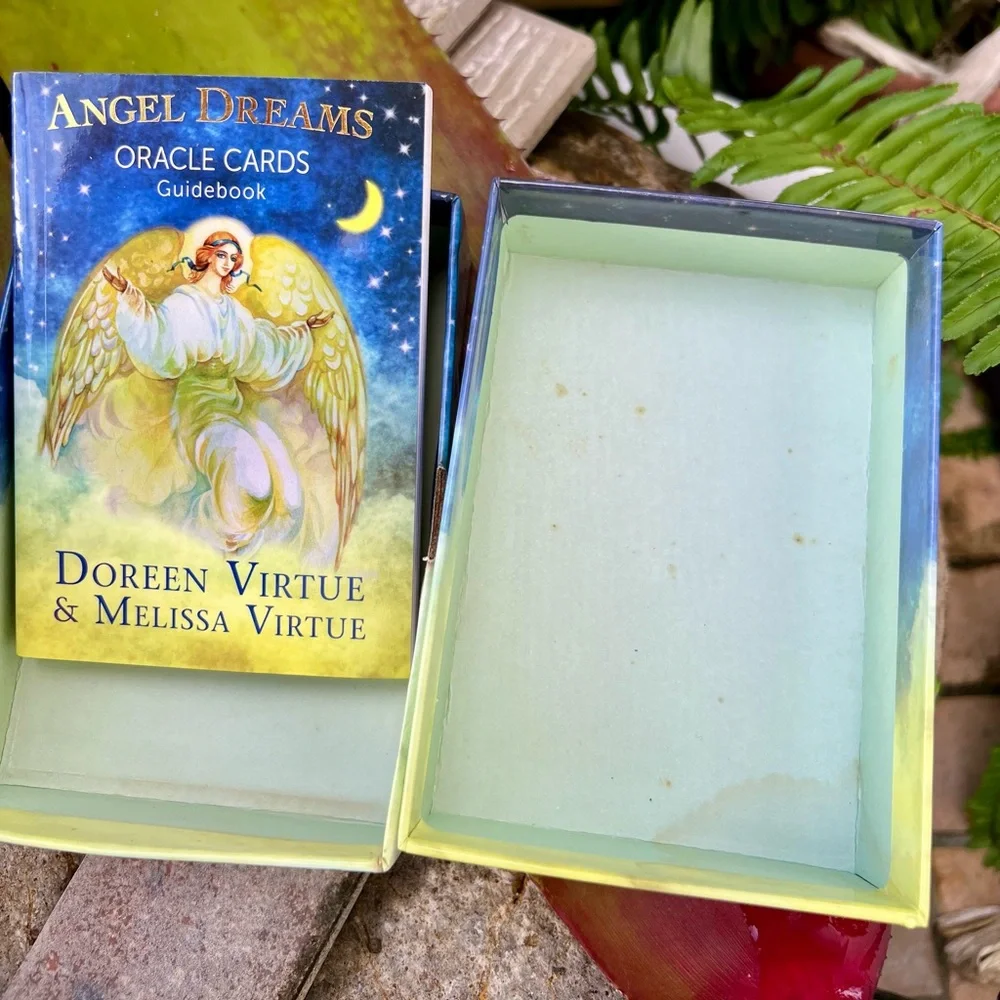 Angel Dreams Oracle Cards & Guidebook β Doreen Virtue & Melissa Virtue - Picture 7 of 15